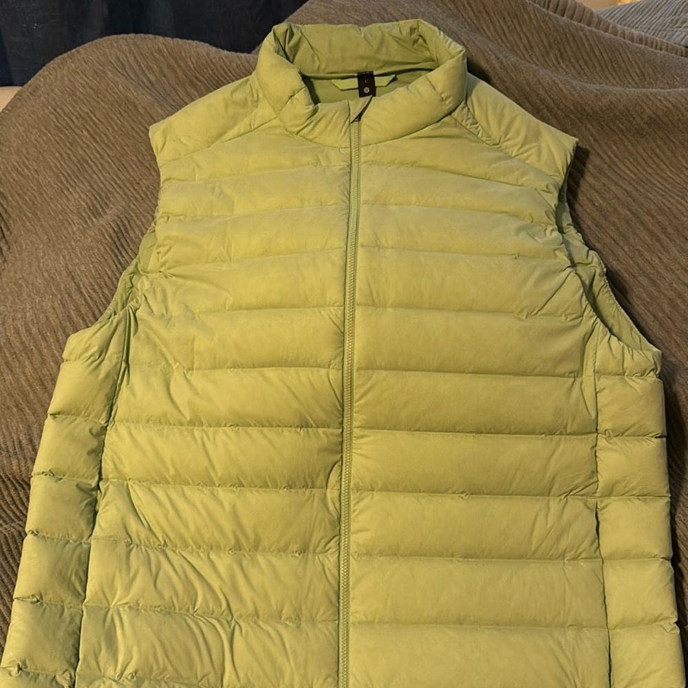 Lululemon Down Puffy Vest, Light Green, Men’s L, Like New